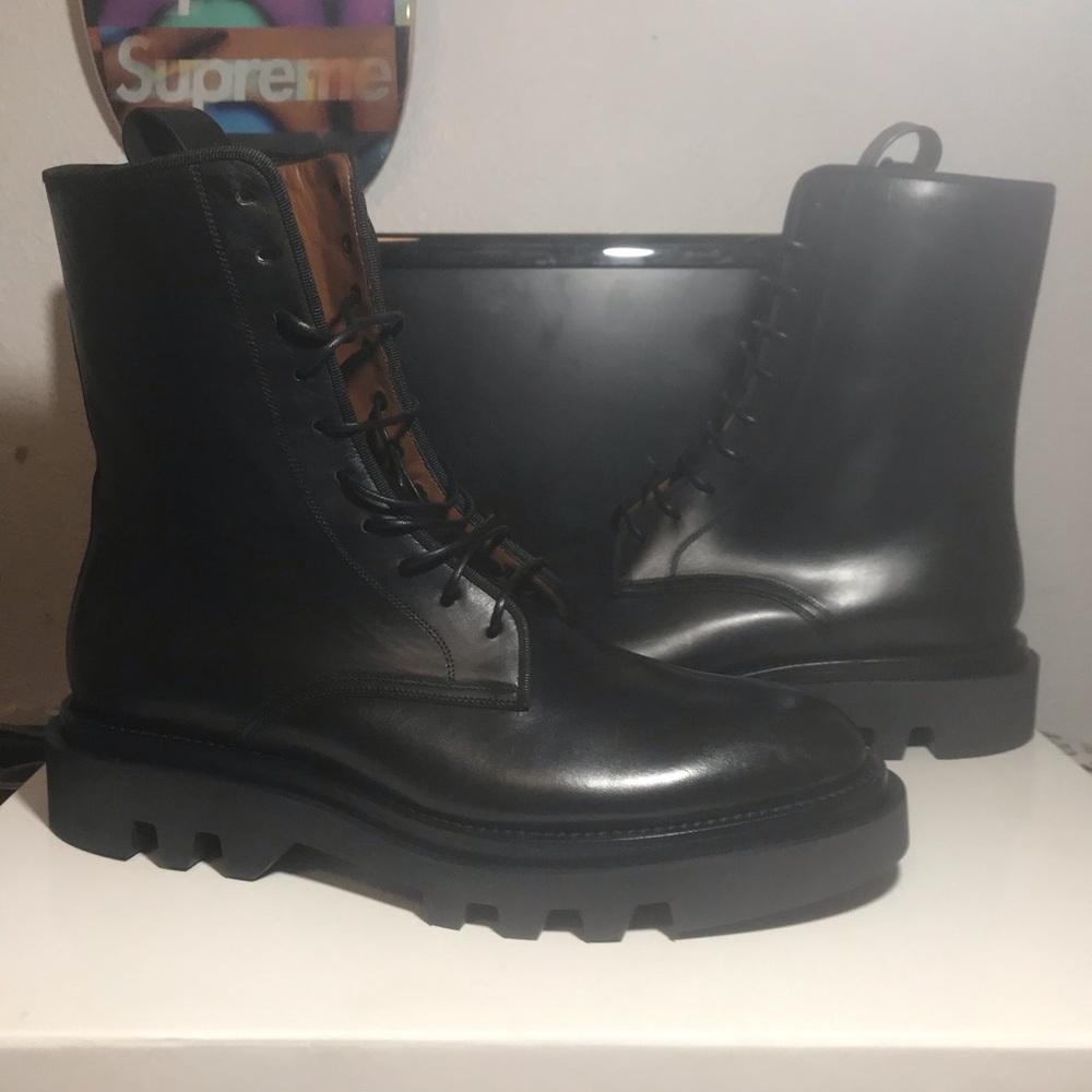 Givenchy combat boots SS20